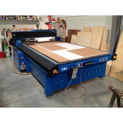 VENDS FRAISEUSE MECANUMERIC TYPE MF 1525