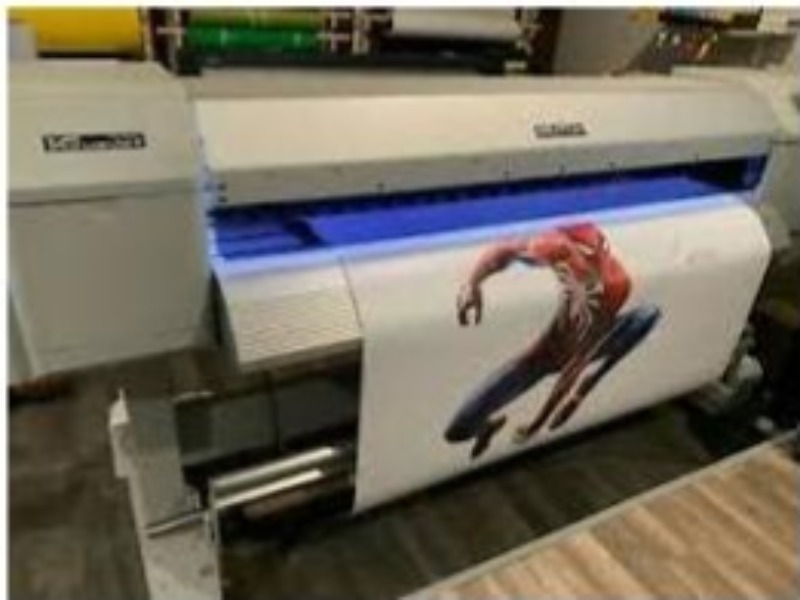 MUTOH 1624 avec grand encrage au litre