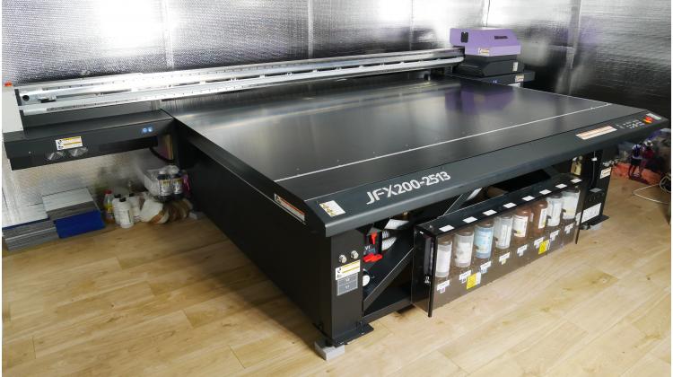 Table UV Led MIMAKI JFX200-2513 + rip