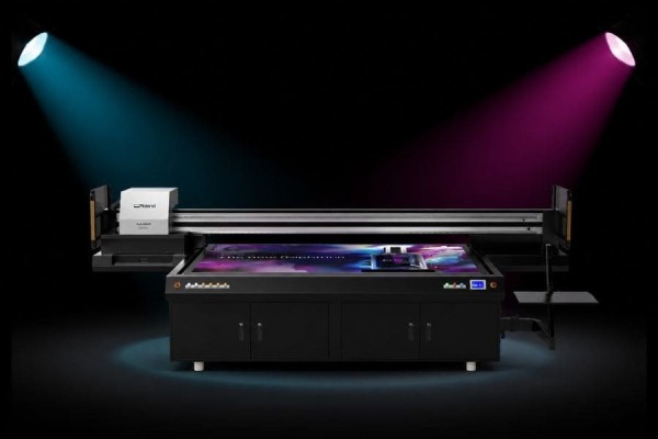 Roland DG EU2-1000MF - imprimante flatbed UV