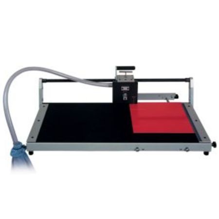 Traceur Varga Fabricant allemande spécialisé dans les machines de précision pour la découpe (plastique, aluminium, laiton...) 11