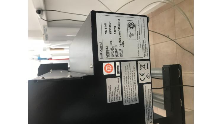 Traceur et découpe Roland vs 640i