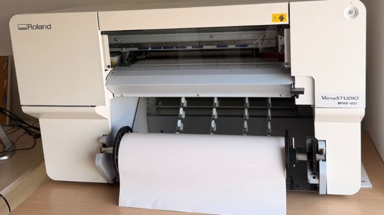 Print and Cut Roland Versa Studio BN2-20 - Sticker et étiquette Occasion
