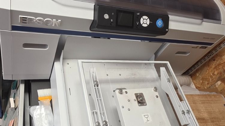 EPSON F2000 DTG Occasion