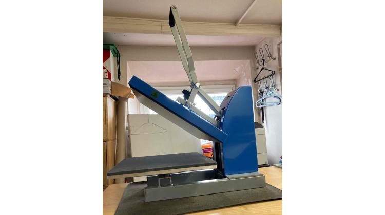 Presse Chaud textiles d'occasion facile à utiliser