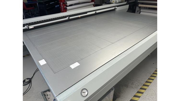 table à plat Arizona 318 GL avec roll to roll