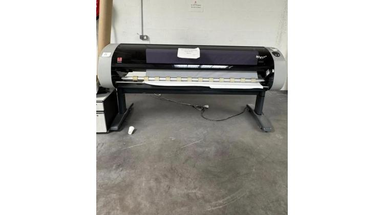 Traceur comme neuf urgent pour cause déménagment