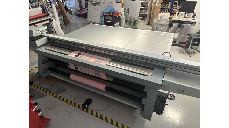 table à plat Arizona 318 GL avec roll to roll